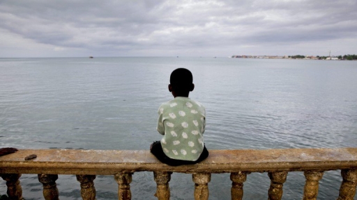 Para uma poética dos fantasmas e das ausências: o caso de São Tomé e Príncipe | Diálogo entre Boaventura de Sousa Santos e Inês Nascimento Rodrigues