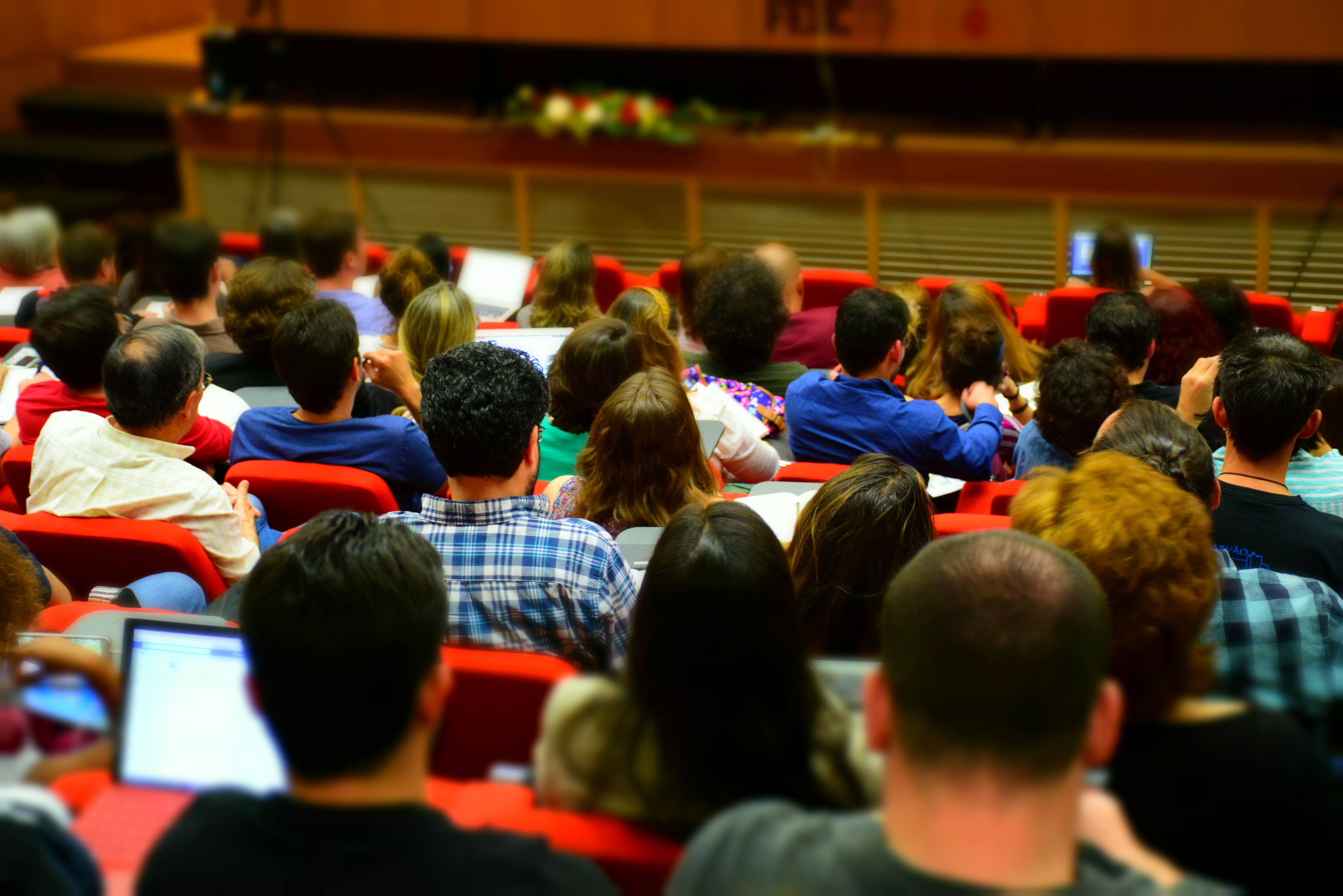 UC recebe uma das principais conferências internacionais de economia alternativa em 2026<span id="edit_48229"><script>$(function() { $('#edit_48229').load( "/myces/user/editobj.php?tipo=destaque&id=48229" ); });</script></span>