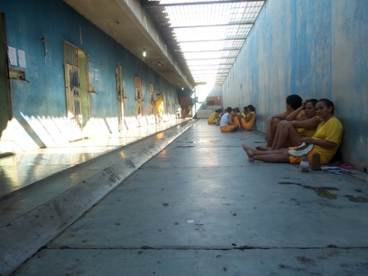 Radical Exclusions: A Female Prison World<span id="edit_17338"><script>$(function() { $('#edit_17338').load( "/myces/user/editobj.php?tipo=evento&id=17338" ); });</script></span>