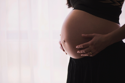 Motherhood and some controversies<span id="edit_18876"><script>$(function() { $('#edit_18876').load( "/myces/user/editobj.php?tipo=evento&id=18876" ); });</script></span>